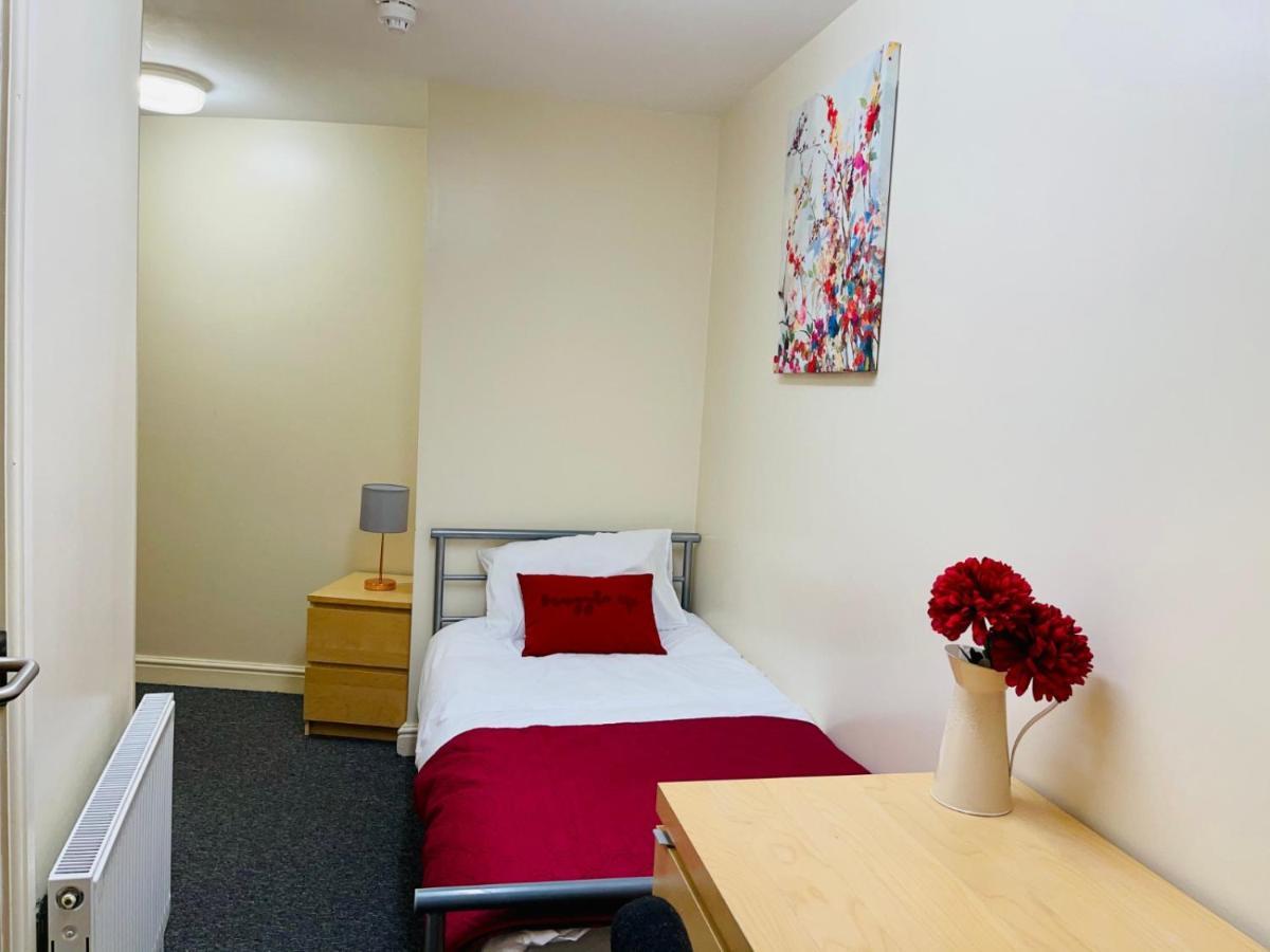 Oyo Sangha House - Short Stays เลสเตอร์ ภายนอก รูปภาพ